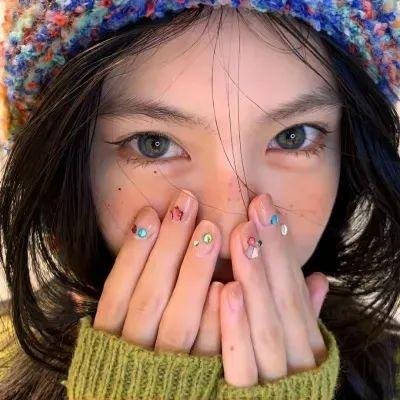 扫来个女神 海报
